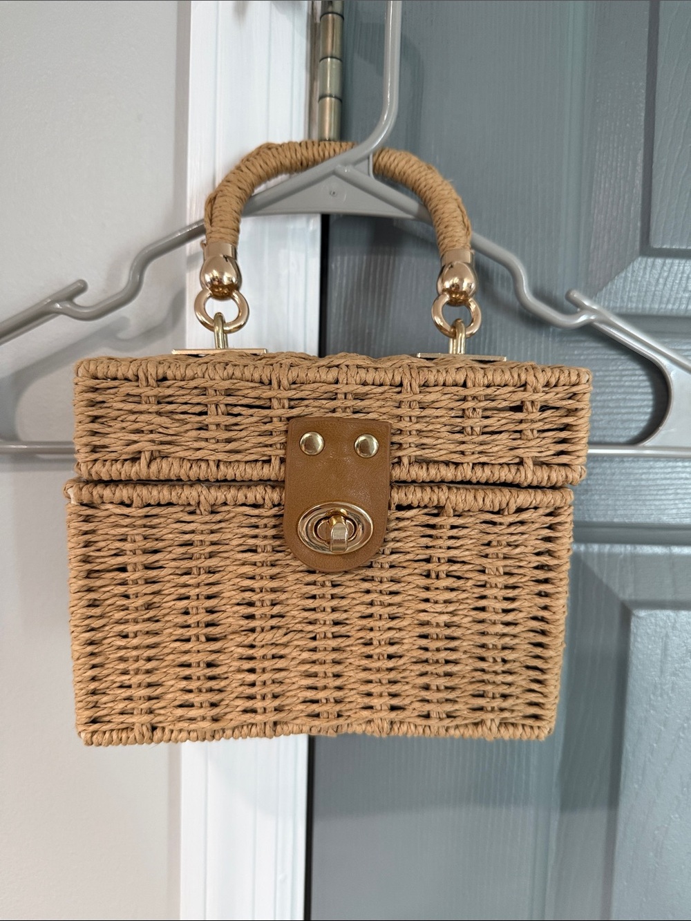 Woven Box Handbag with Gold Accent - Tan with matching earrings and purse charm